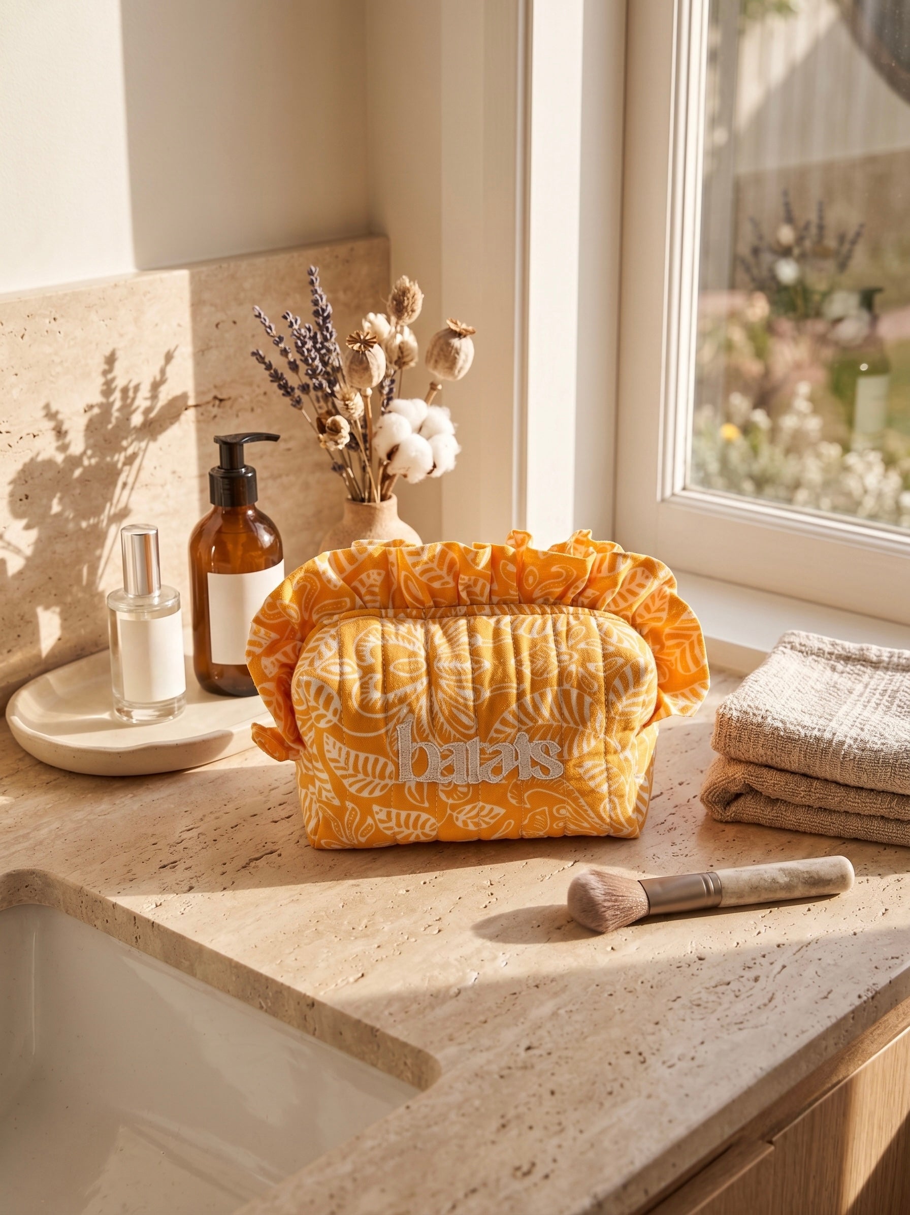 Matahari Pouch