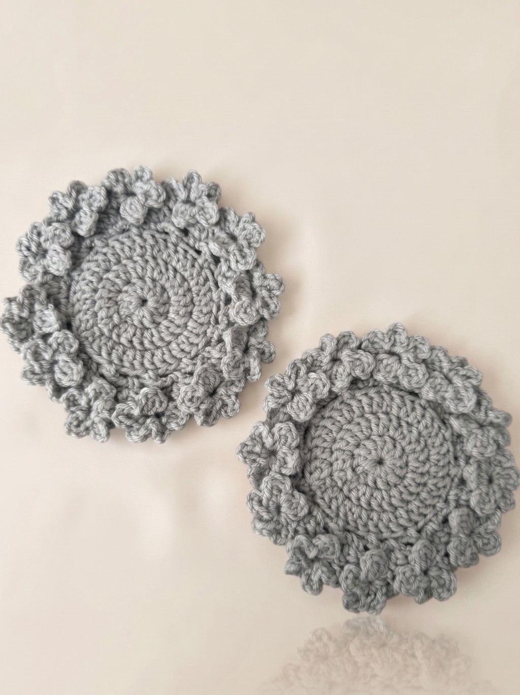 The Flower Coaster - Grey