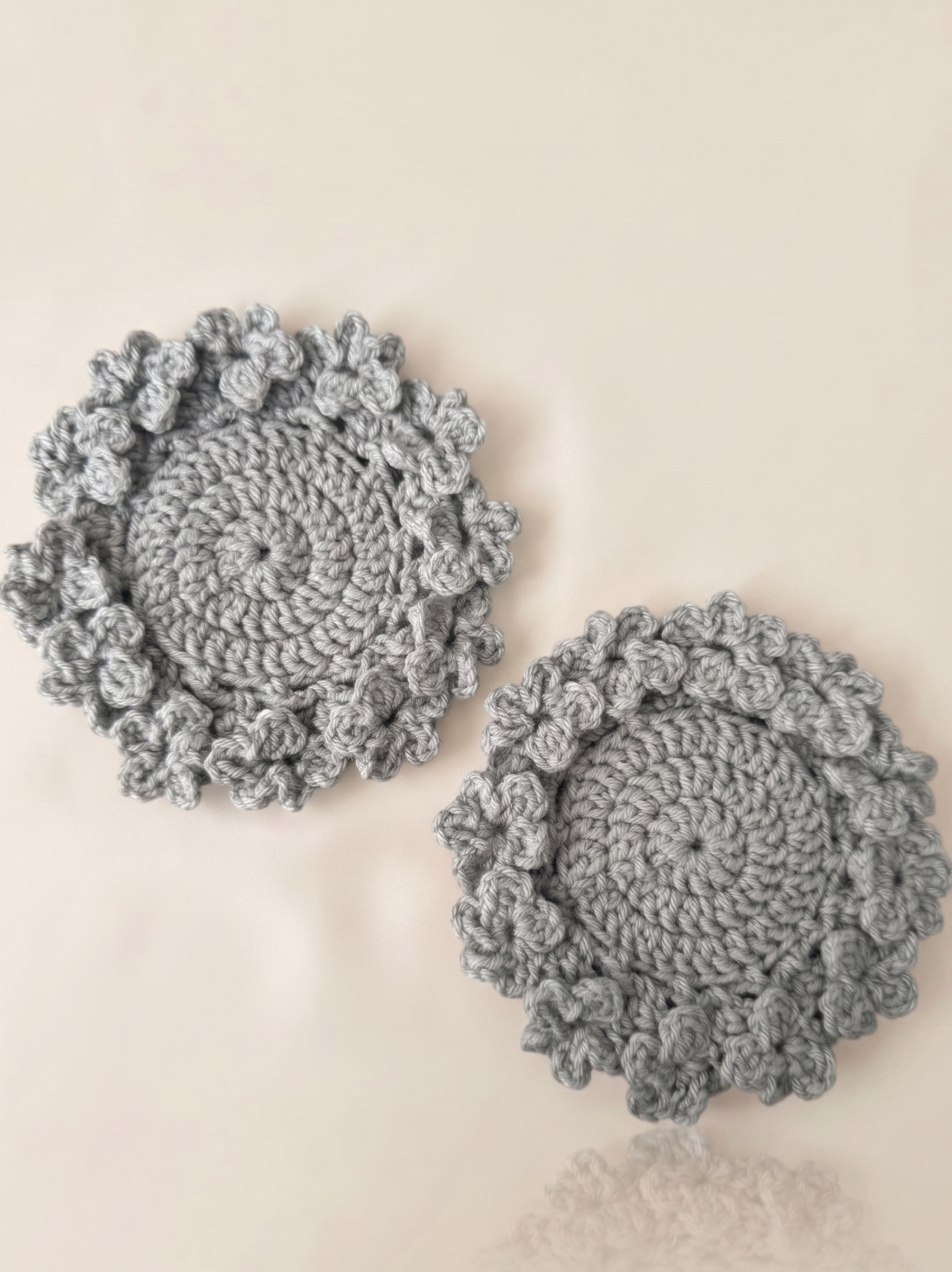 The Flower Coaster - Grey